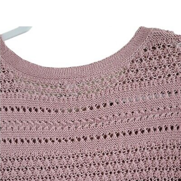J Jill Women's Sweater pink crocheted - Picture 4 of 6